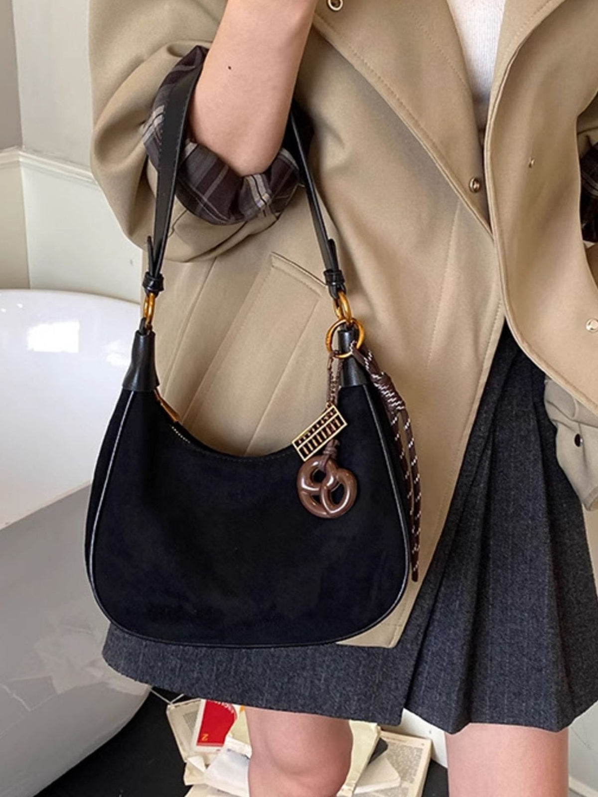 Adjustable Strap Shoulder Bag