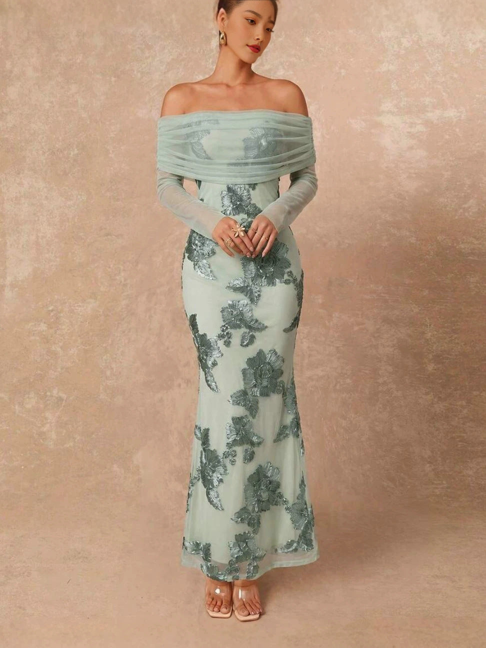 One-Shoulder Lace Bodycon Long Dress with Long Sleeves