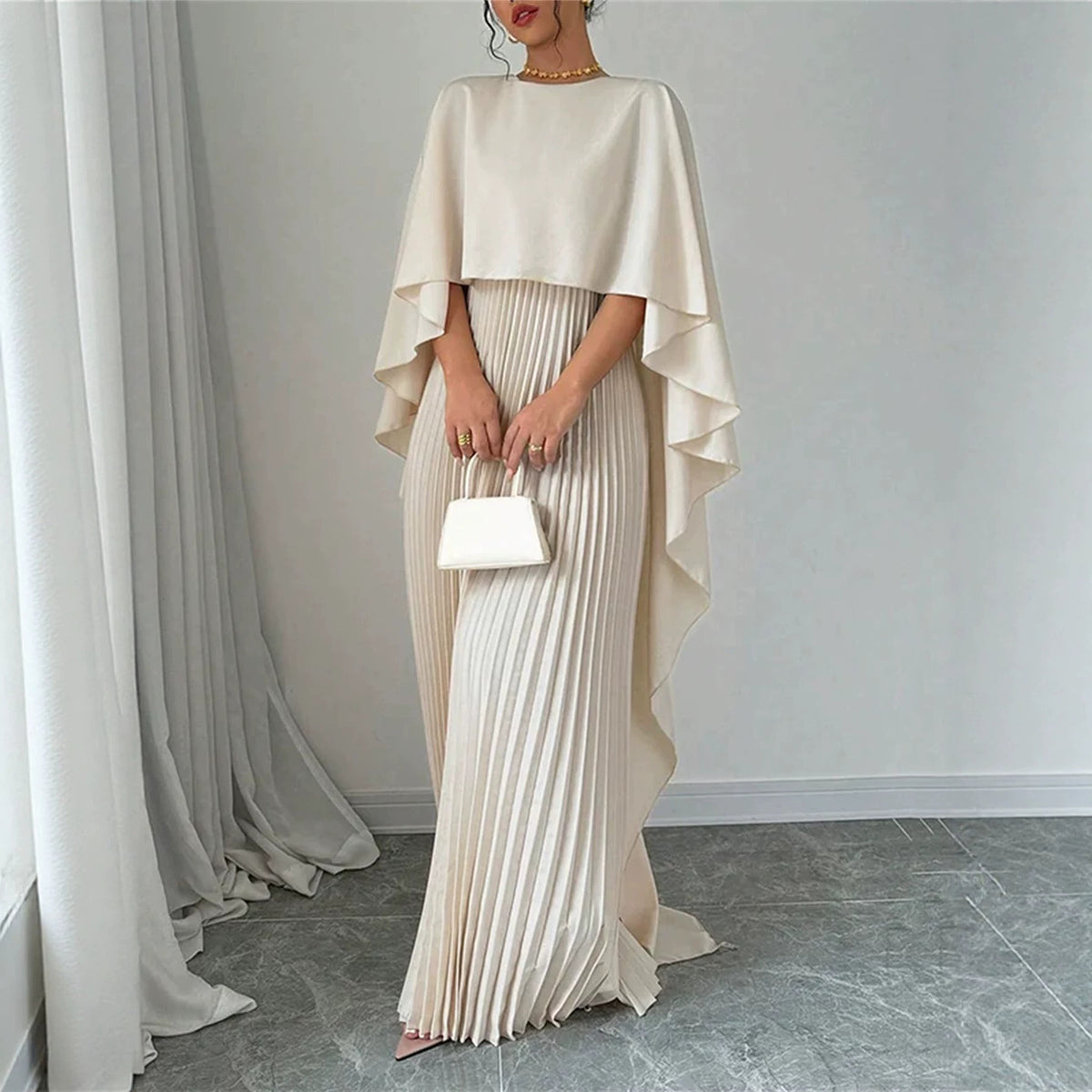 Loose-Fit Batwing Sleeve Pleated Long Dress